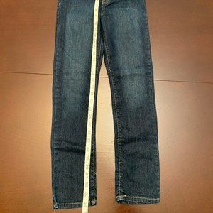 4/$12 Children’s Place Boys Super Skinny Jeans